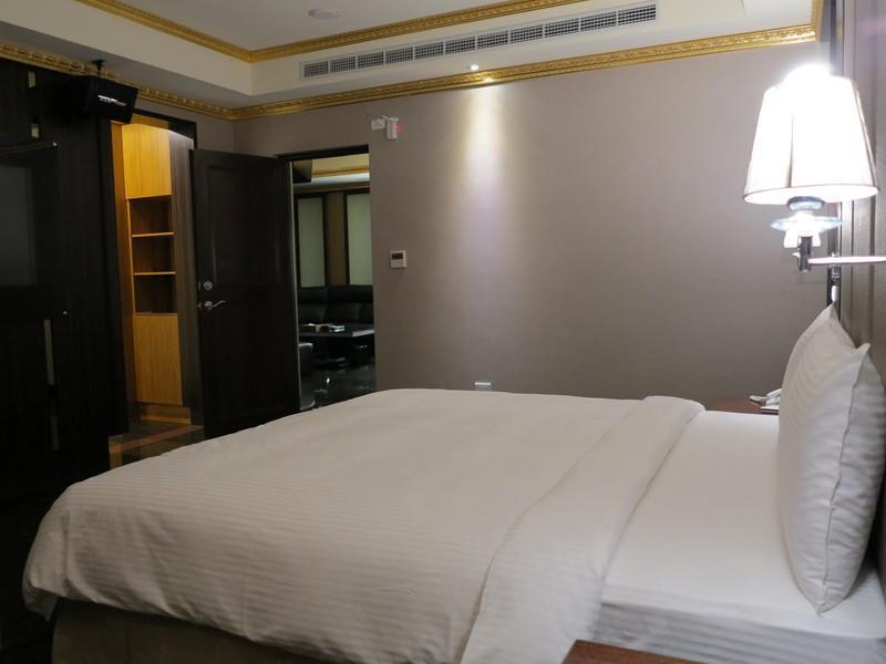 Gold Sand Hotel Hsinchu City Exterior photo